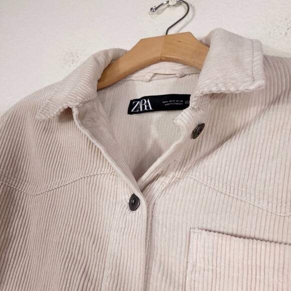 ZARA Corduroy Overshirt Oversized Button Down Shirt Jacket Cream Small Minimal - Picture 5 of 12